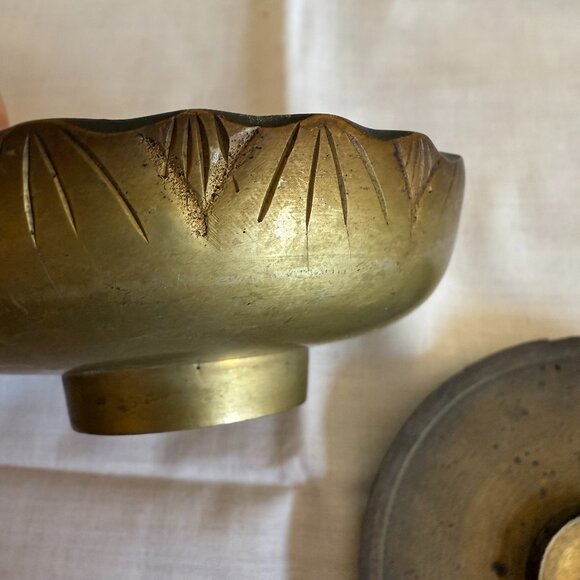 Vintage Brass Incense Burner/Trinket Dish with Lid - Picture 5 of 7